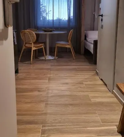 Apartment Zurawia 18