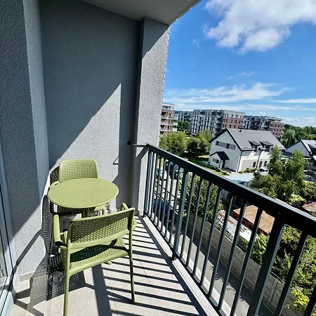 Lägenhet Zurawia 18